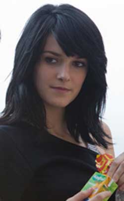 Elsa Montanuy Bullying