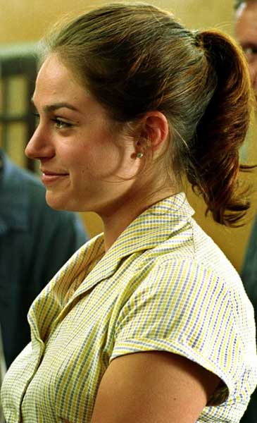 Émilie Dequenne El extraño