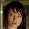 Emily Browning Presencias extrañas