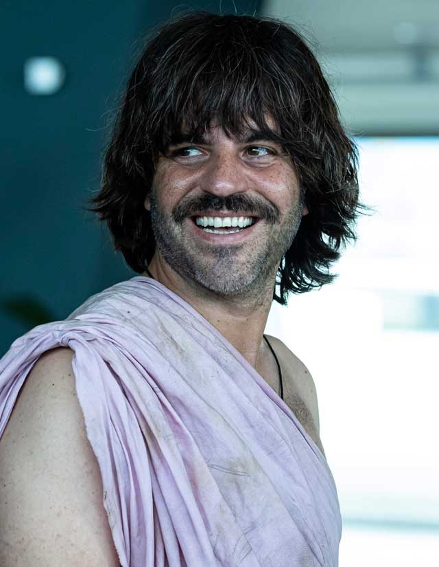 Ernesto Sevilla Descarrilados