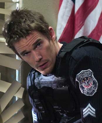 Ethan Hawke Asalto al distrito 13