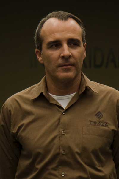 Fernando Guillén Cuervo Cruzando el límite