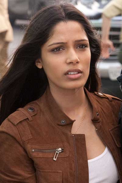 Freida Pinto El origen del planeta de los simios