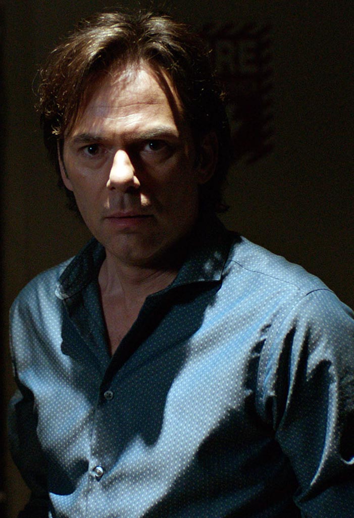 Gabriel Bateman Nunca apagues la luz