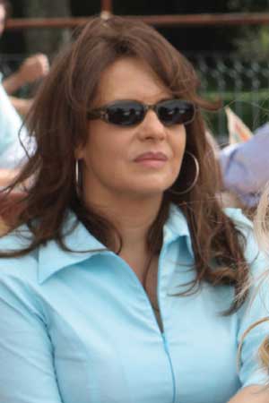 Gabriela Toscano Las viudas de los jueves