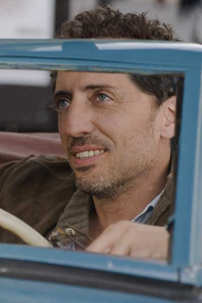 Gad Elmaleh La felicidad nunca viene sola