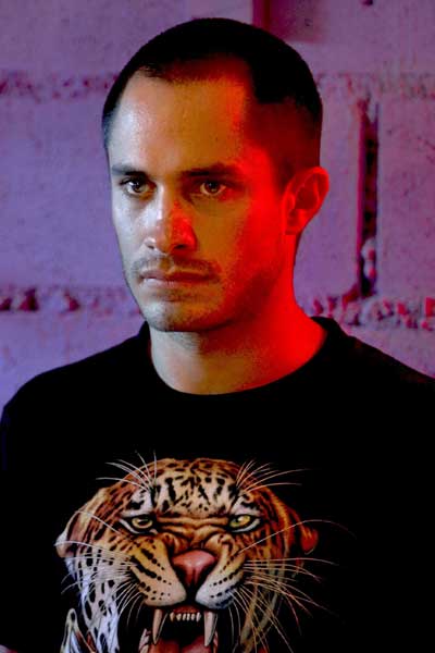 Gael García Bernal Mamut