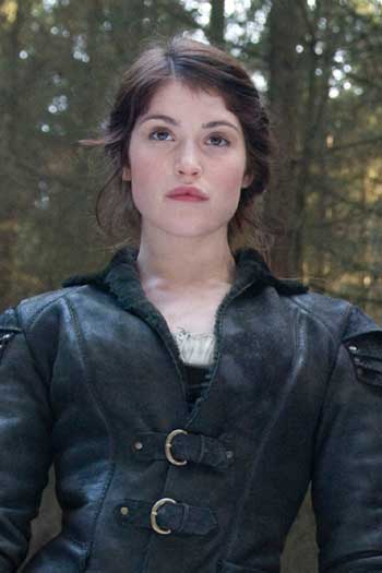 Gemma Arterton Hansel y Gretel: Cazadores de Brujas