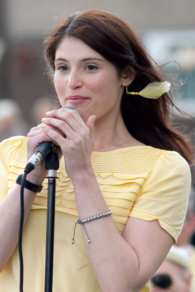 Gemma Arterton Una canción para Marion