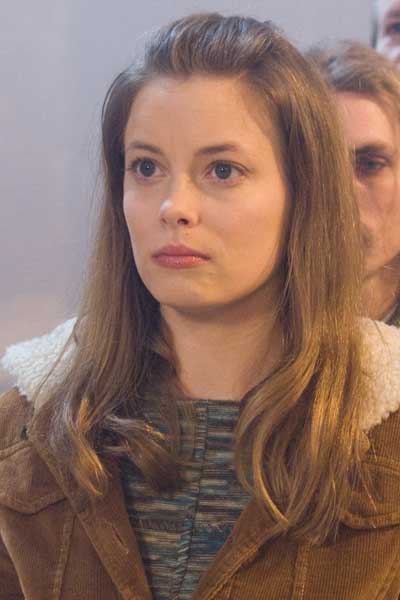 Gillian Jacobs The box