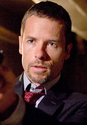 Guy Pearce Traidor