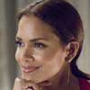Halle Berry Seduciendo a un extraño