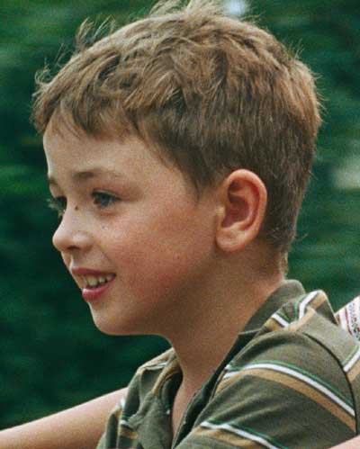 Hugo St-Onge-Paquin Mamá está en la peluquería