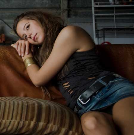 Irene Escolar Cruzando el límite