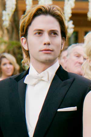 Jackson Rathbone La saga Crepúsculo: Amanecer 1