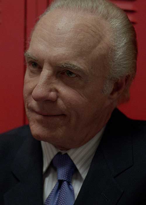 James Caan El profesor