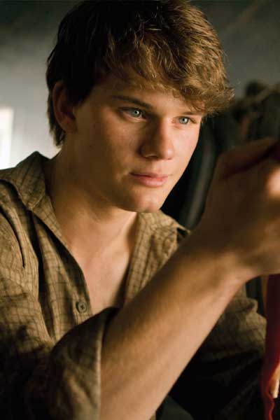 Jeremy Irvine War Horse