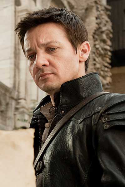 Jeremy Renner Hansel y Gretel: Cazadores de Brujas