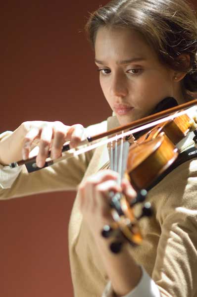 Jessica Alba The eye