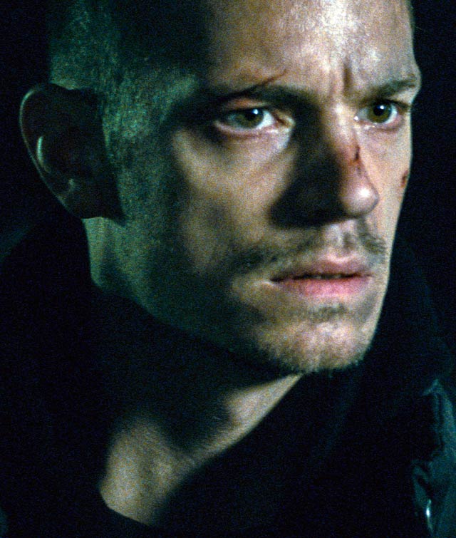 Joel Kinnaman Una noche para sobrevivir