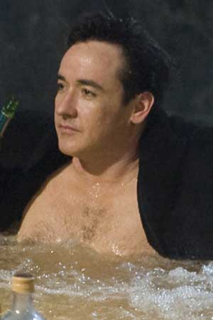 John Cusack Jacuzzi al pasado