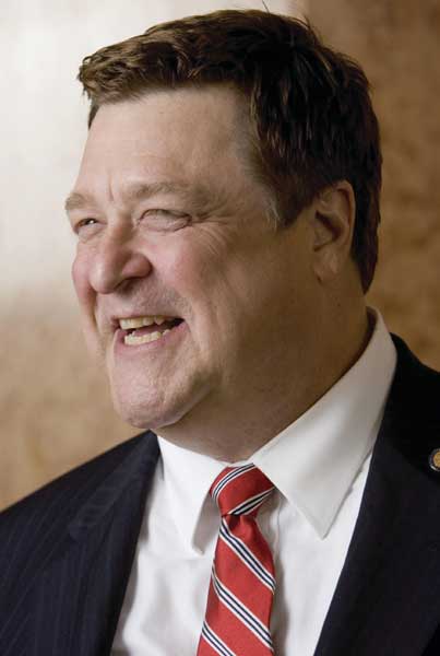 John Goodman Sigo como Dios