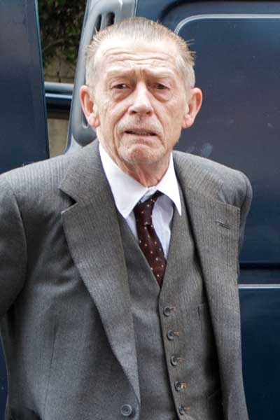 John Hurt 44 inch chest