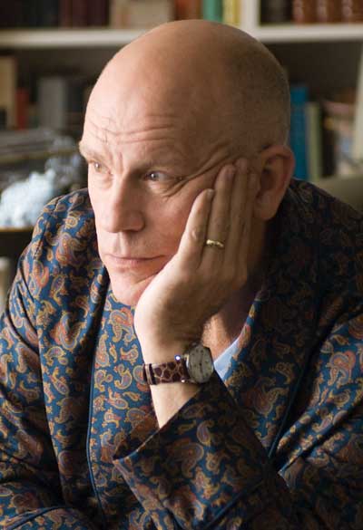 John Malkovich Quemar después de leer