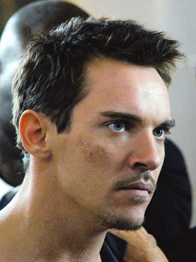 Jonathan Rhys Meyers Desde París con amor