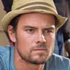 Josh Duhamel Ramona y su hermana