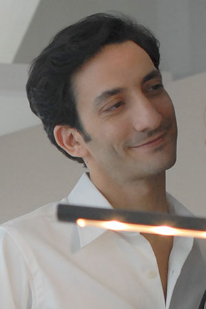 Juan Minujín Dos más dos