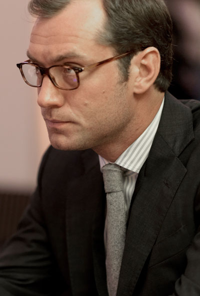 Jude Law 360