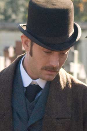 Jude Law Sherlock Holmes