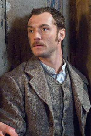 Jude Law Sherlock Holmes