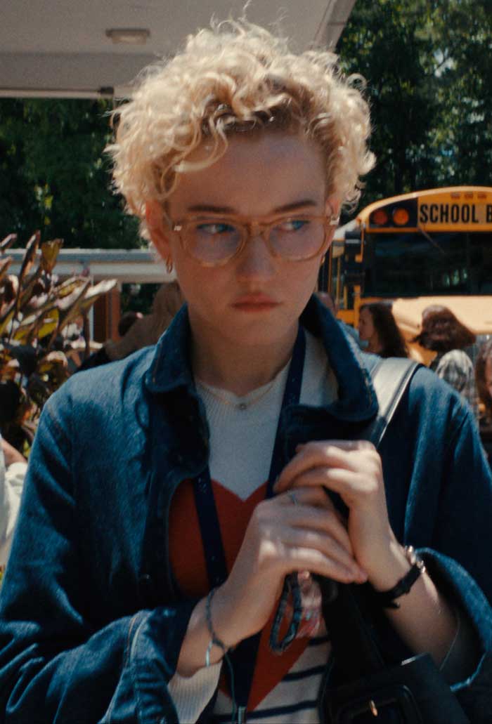 Julia Garner Weapons
