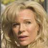 Kim Basinger Lejos de la tierra quemada