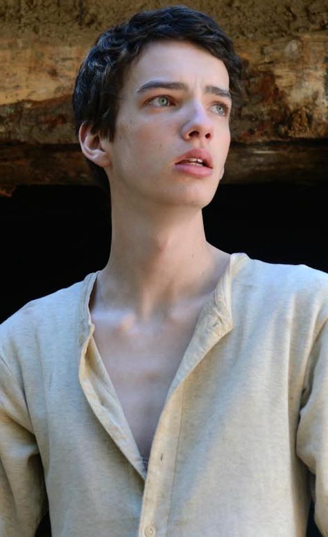 Kodi Smit-McPhee Slow west