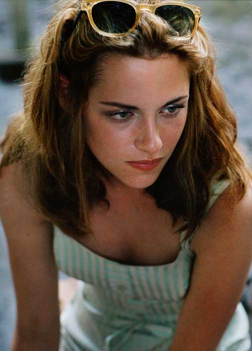 Kristen Stewart On the road