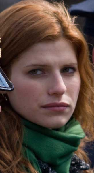 Lake Bell Cuestión de honor