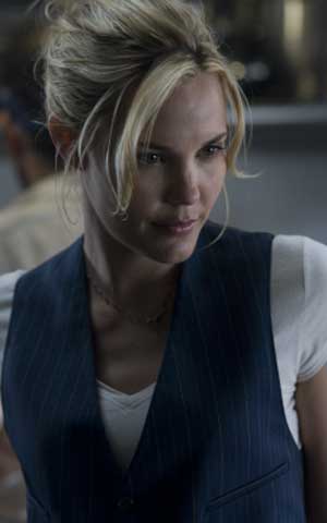 Leslie Bibb El vagón de la muerte