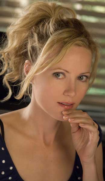 Leslie Mann Lío embarazoso