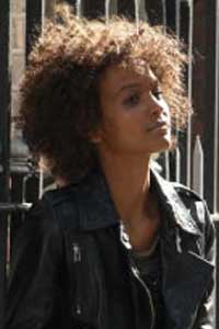 Liya Kebede Flor del desierto