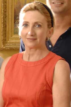 Lunetta Savino Tengo algo que deciros