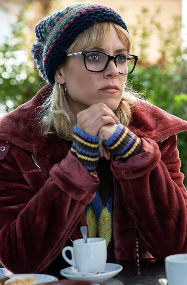 Maggie Civantos La pequeña Suiza