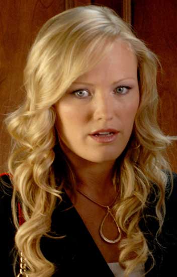 Malin Akerman Los hermanos Solomon