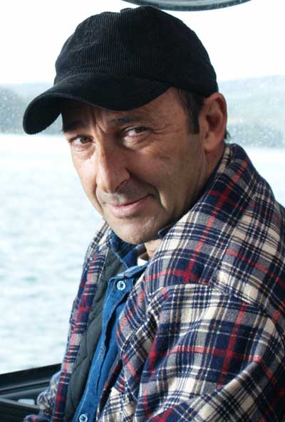 Manuel Manquiña Los muertos van deprisa