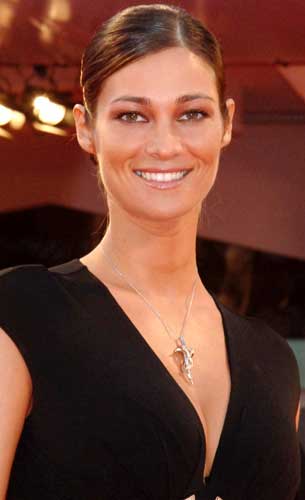 Manuela Arcuri Festival de Venecia 2006