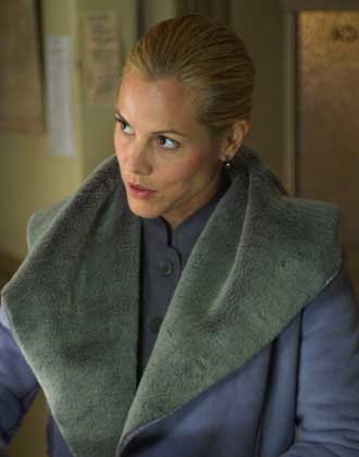 Maria Bello Asalto al distrito 13