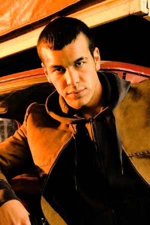 Mario Casas Carne de neón