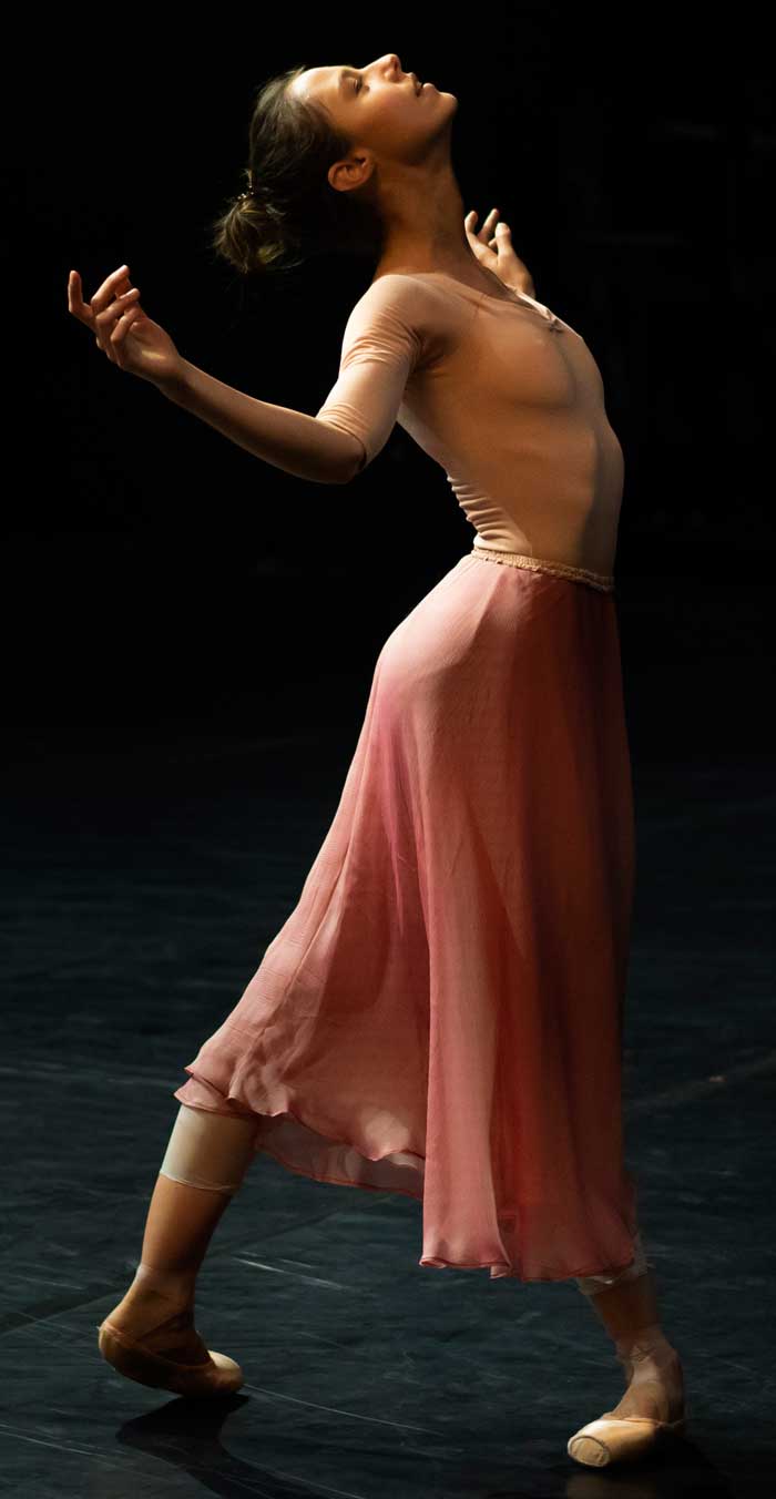 Marion Barbeau Un paso adelante